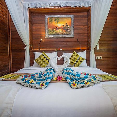 Hotel The Parnas Nusa Lembongan Exterior foto