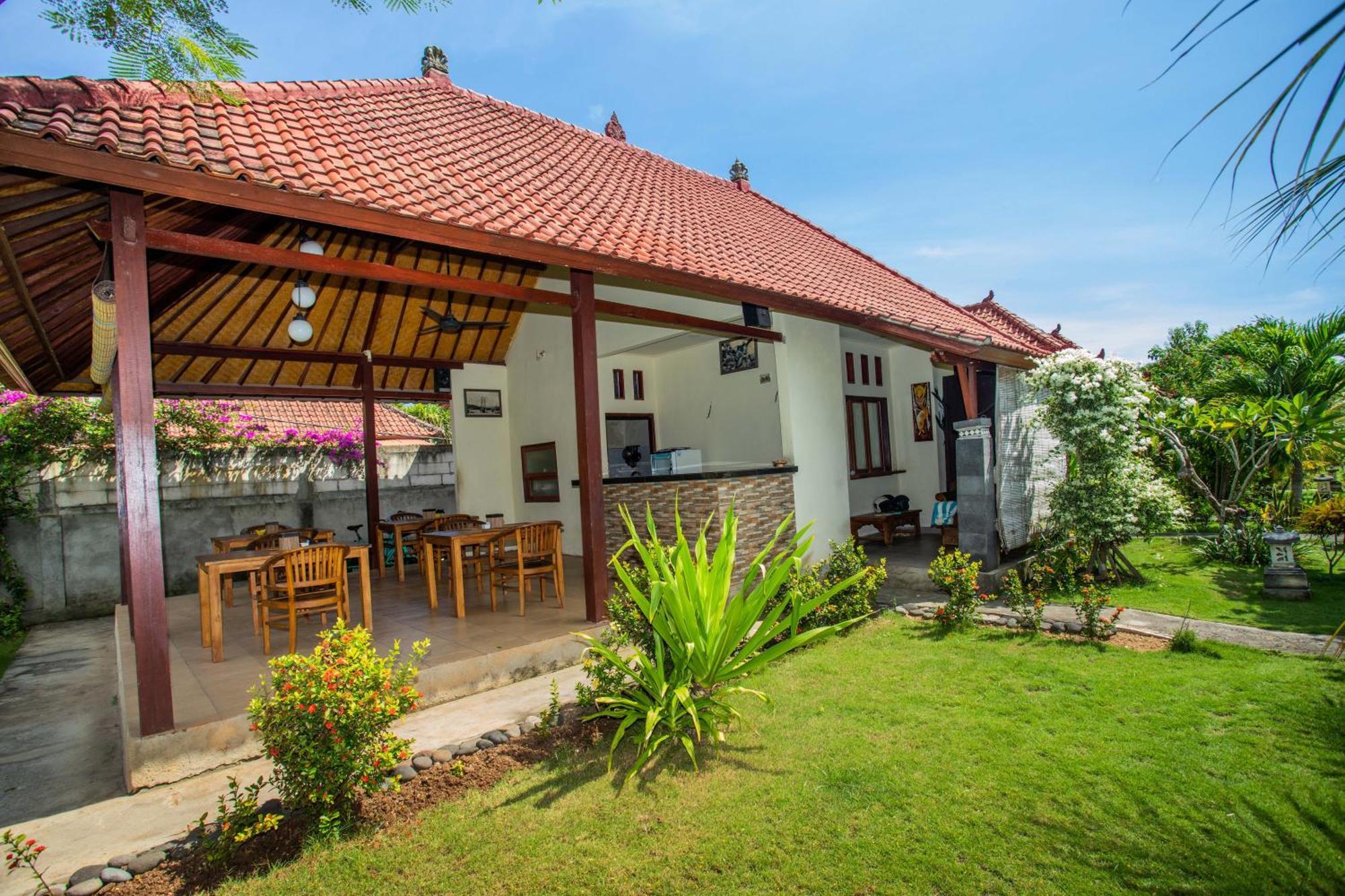 Hotel The Parnas Nusa Lembongan Exterior foto