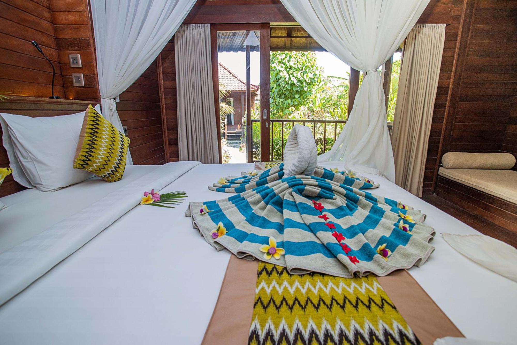 Hotel The Parnas Nusa Lembongan Exterior foto